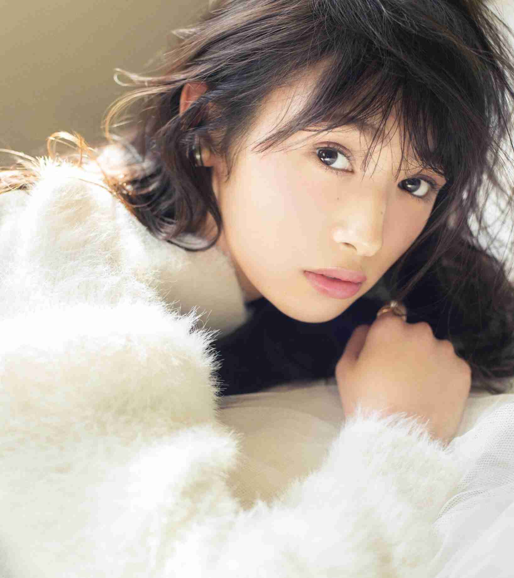 欅坂46長濱ねる写真集、初版で12万部!グループ過去最多