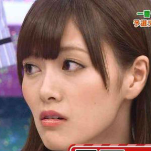 乃木坂46白石麻衣、大ヒット写真集“続編グラビア”が「女神すぎる」と話題