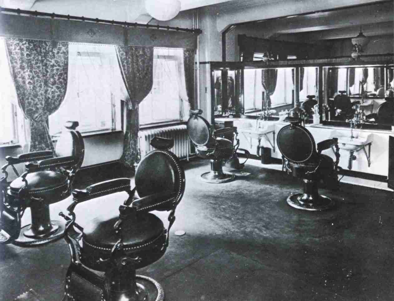 レトロなファッションが好き