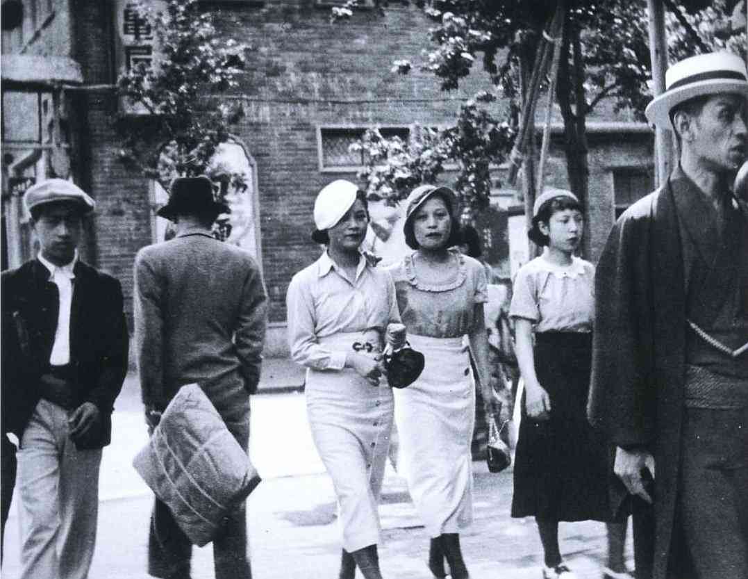 レトロなファッションが好き