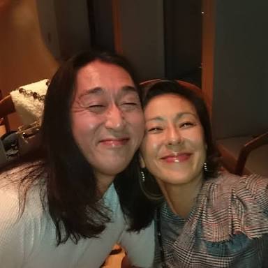 RIKACO、長男が4歳だった頃の親子ショットに反響「素敵過ぎて泣けてきます」