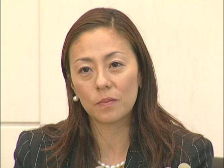 RIKACO、長男が4歳だった頃の親子ショットに反響「素敵過ぎて泣けてきます」