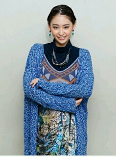 桐谷美玲＆河北麻友子、これは目立つ！ディズニー双子コーデに女子興奮
