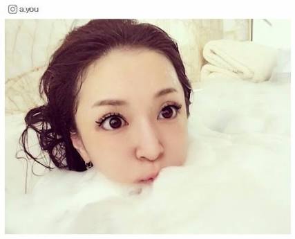 全員、浜崎あゆみに　不思議な光景にファンざわつく「あゆがいっぱい」「圧巻」