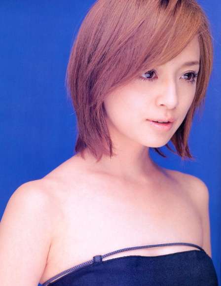全員、浜崎あゆみに　不思議な光景にファンざわつく「あゆがいっぱい」「圧巻」