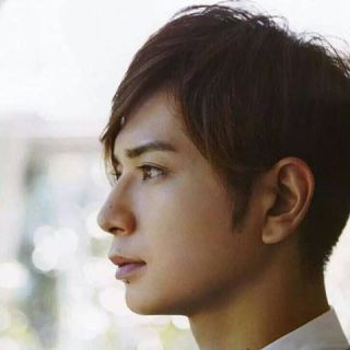 横顔ブスのひと