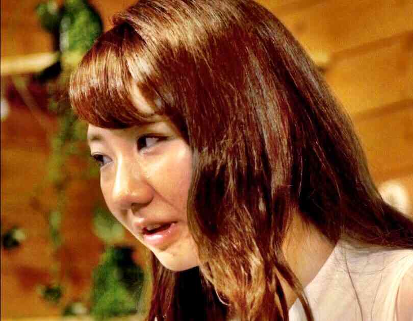 横顔ブスのひと