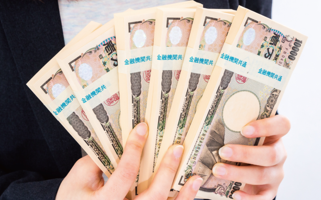 給料貰い過ぎだと思う職業ってなんですか。