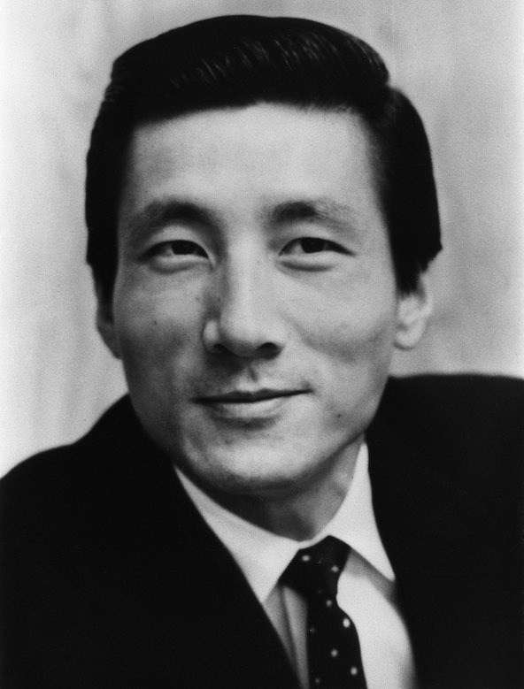 若い頃の政治家を淡々と貼るトピ