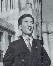 若い頃の政治家を淡々と貼るトピ