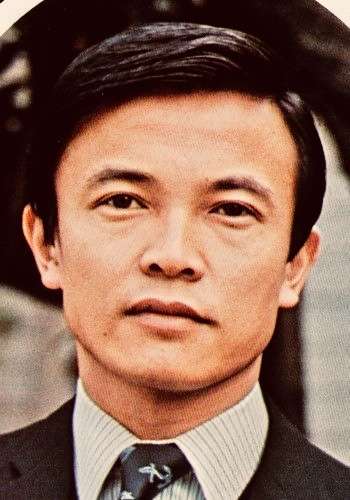 若い頃の政治家を淡々と貼るトピ