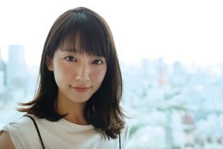 吉岡里帆　連ドラ初主演！挙動不審“キョドコ”役で三角関係ラブストーリー