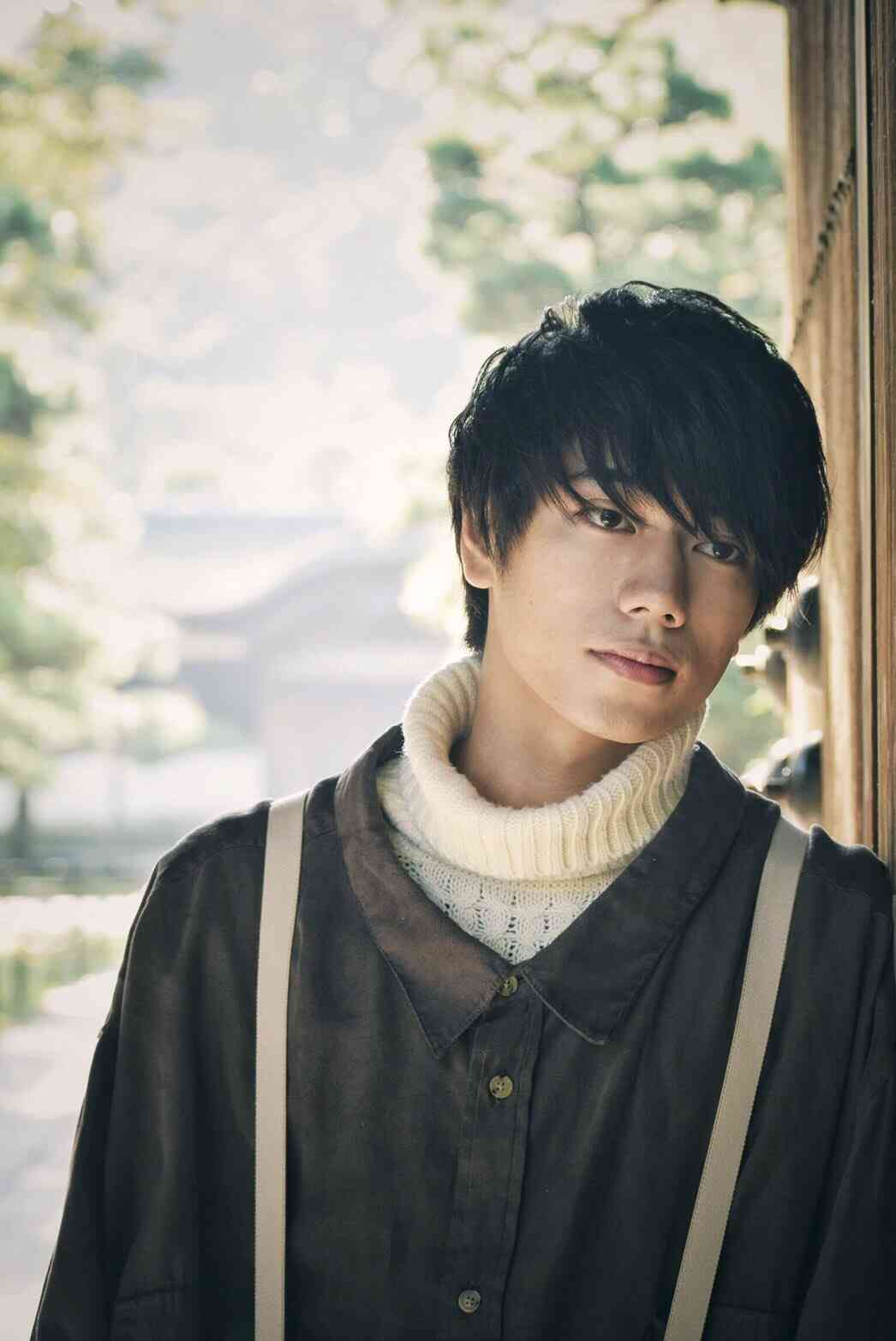 JUNONスーパーボーイGPに日大1年生・綱啓永さん 過去最多1万7293人の頂点に立ち涙