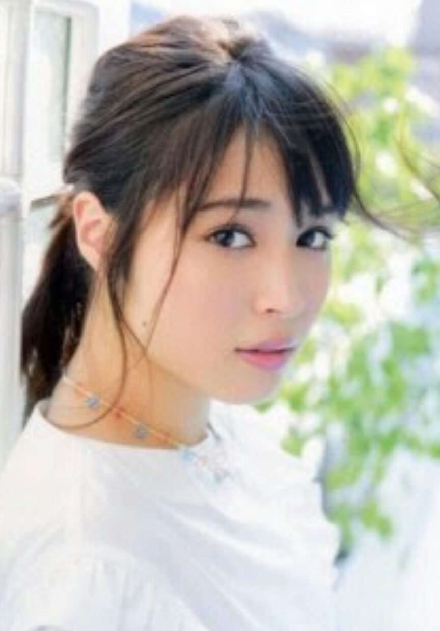 猫を抱く広瀬すずが美少女すぎると話題　「猫になりたい」の声続出