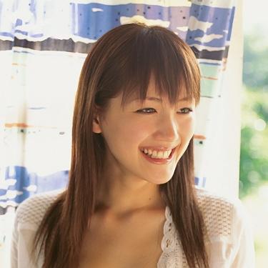 年相応な格好を求める風潮について