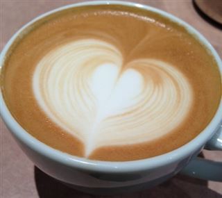 【画像】コーヒーとスイーツ
