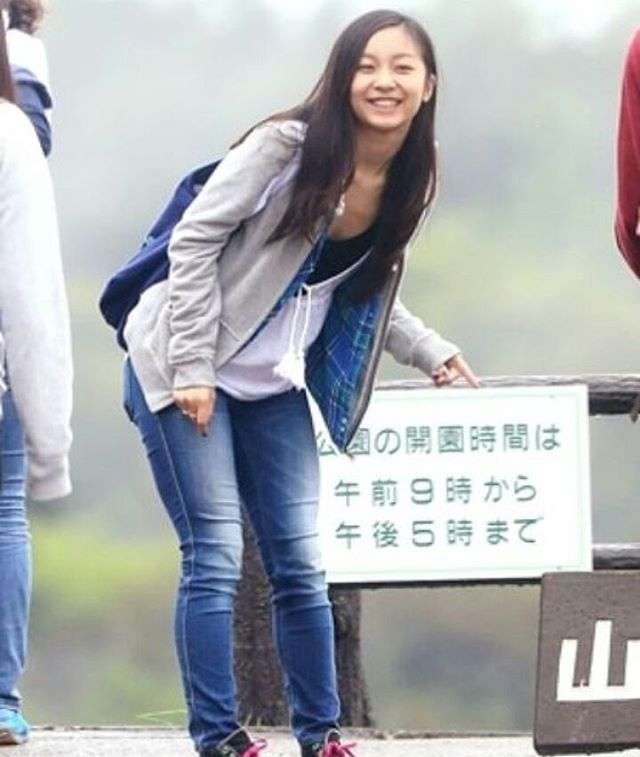 お嬢様ファッションが見たい