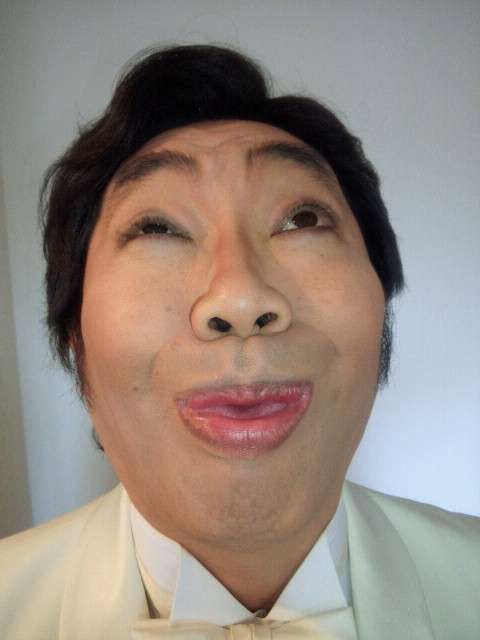 浜崎あゆみ、“チュー顔”写真公開で「全てが可愛すぎ」「お肌ちゅるちゅる」