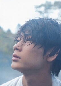 綾野剛さんの画像を貼るトピ