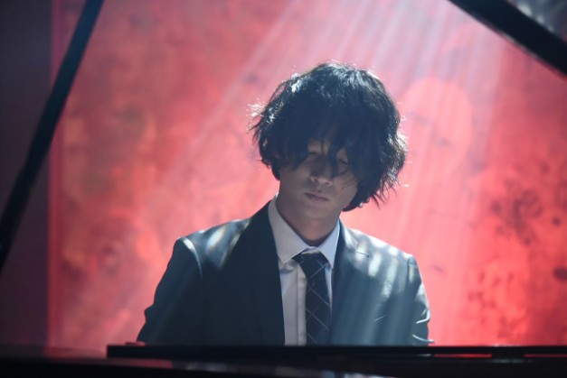 綾野剛さんの画像を貼るトピ