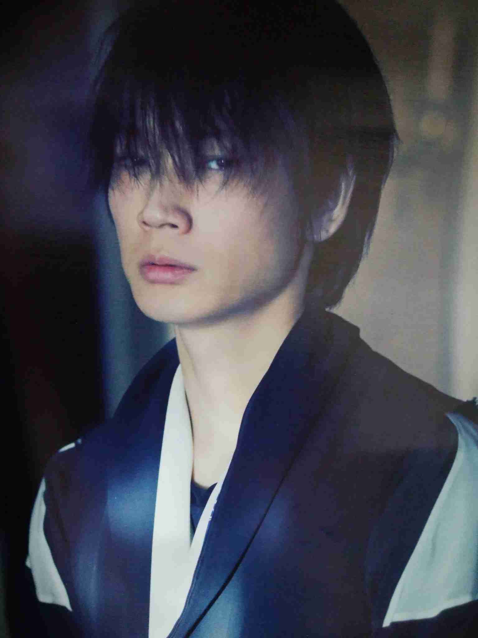 綾野剛さんの画像を貼るトピ