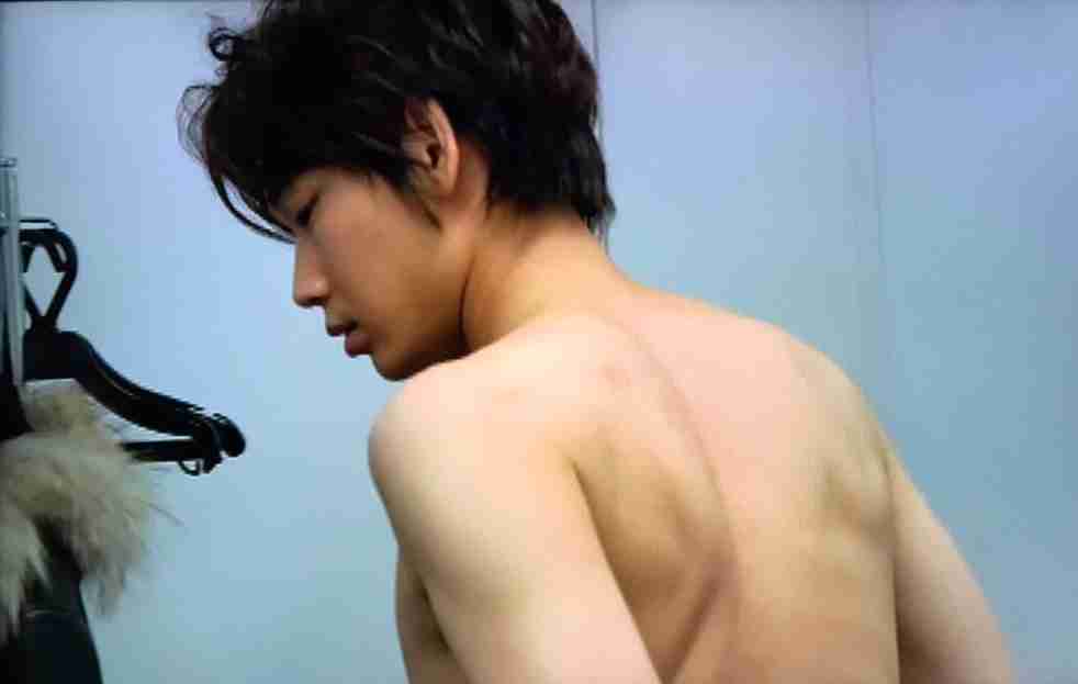 綾野剛さんの画像を貼るトピ