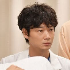 綾野剛さんの画像を貼るトピ