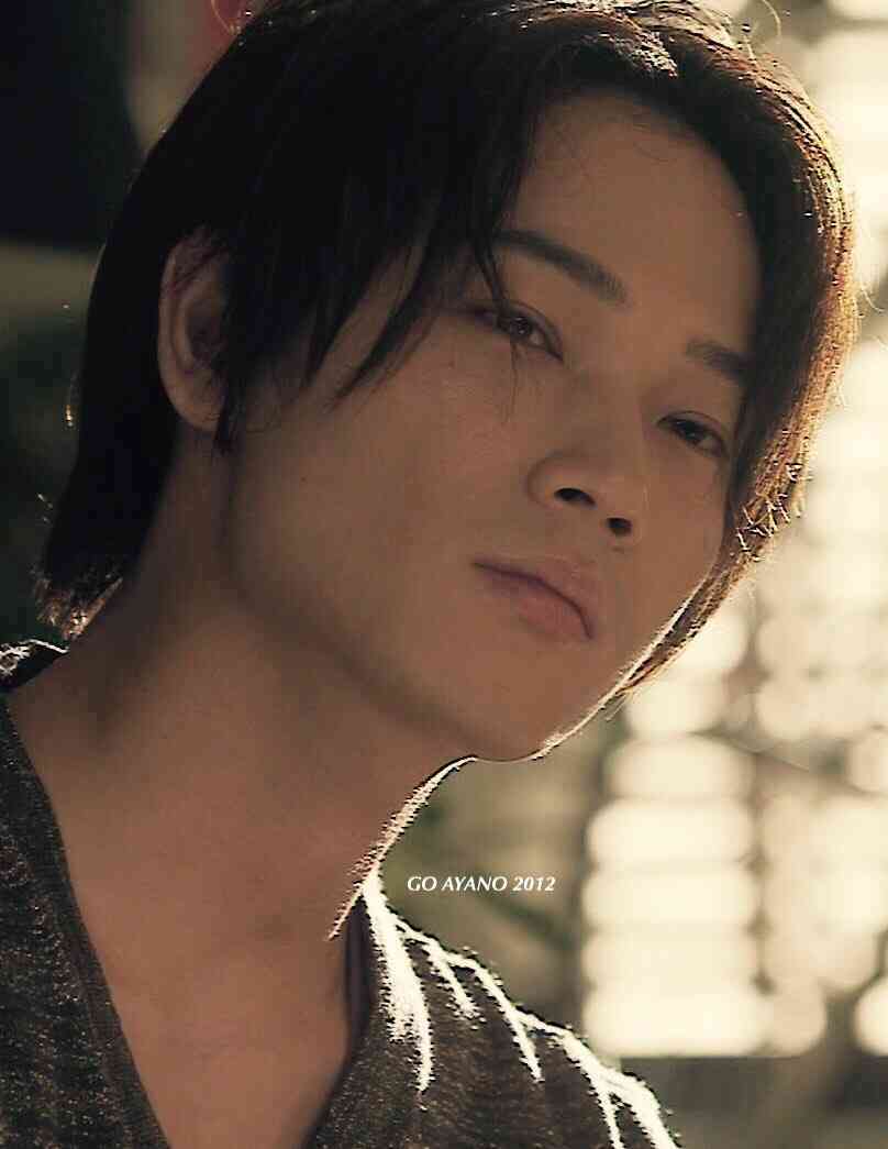 綾野剛さんの画像を貼るトピ