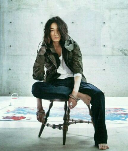 綾野剛さんの画像を貼るトピ