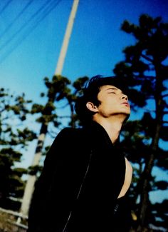 綾野剛さんの画像を貼るトピ