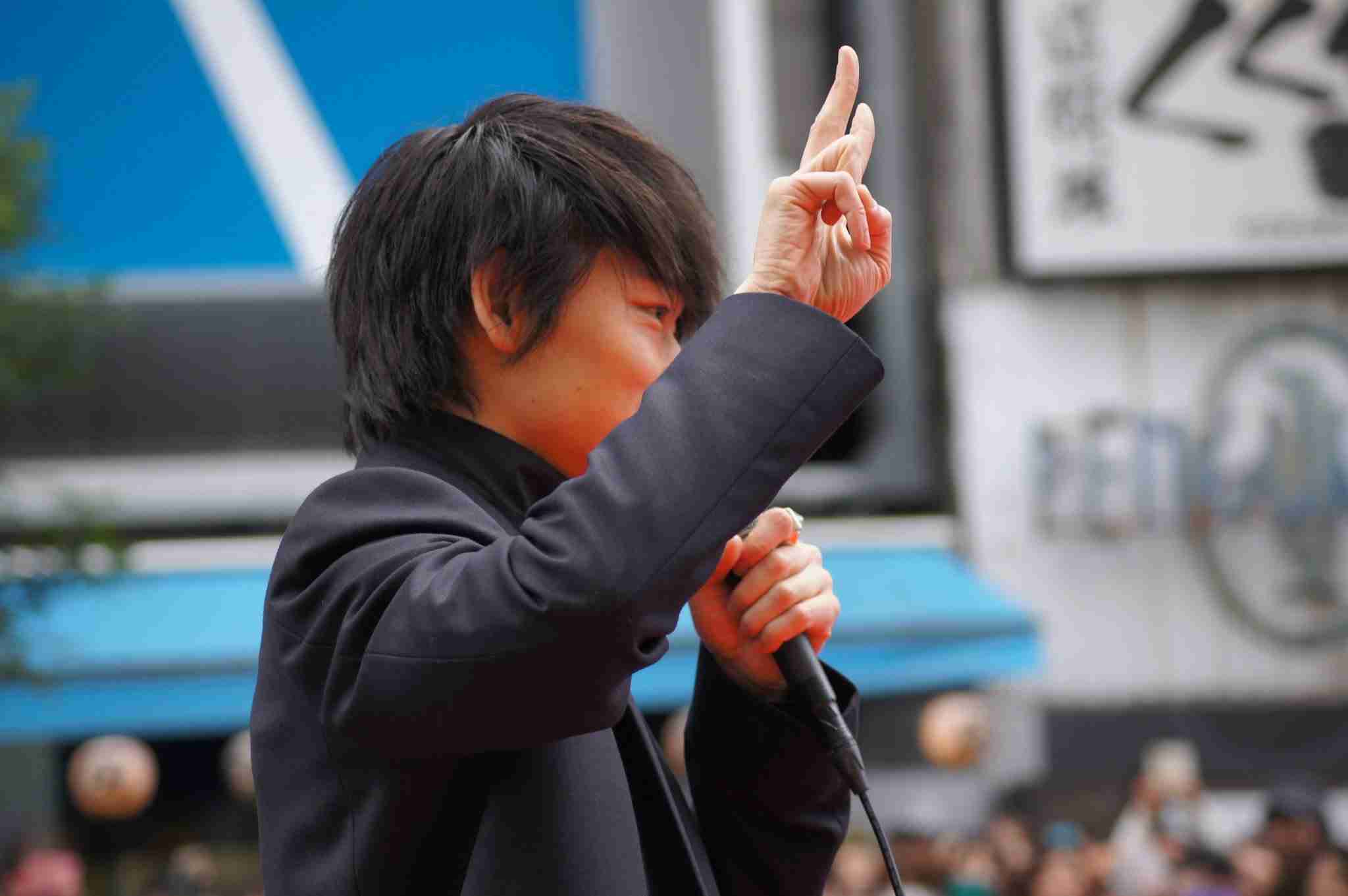 綾野剛さんの画像を貼るトピ