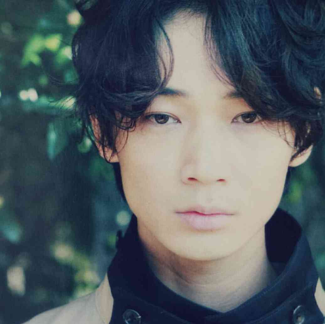 綾野剛さんの画像を貼るトピ