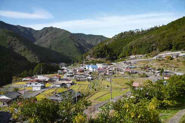 地方住みのデパコス事情