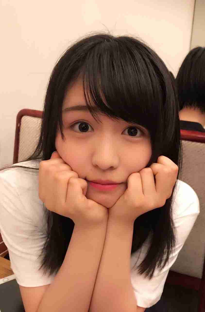 欅坂46長濱ねる写真集、初版で12万部!グループ過去最多