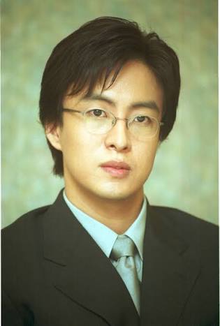 竹内涼真“男性写真集No.1”獲得「1位をいただき、来年も頑張ろうと思いました!」
