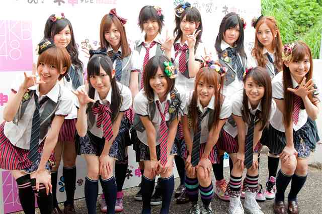 欅坂46鈴本美愉、ステージ上で倒れる