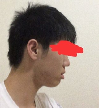 イケメンの横顔画像を貼るトピ