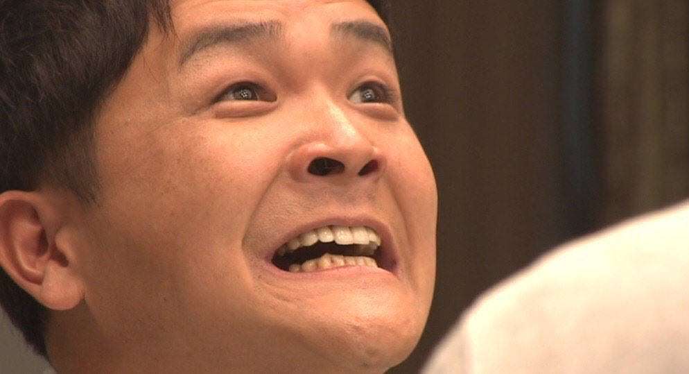 イケメンの横顔画像を貼るトピ
