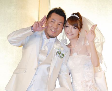 細い！ 木下優樹菜の写真に「また痩せた？」の声