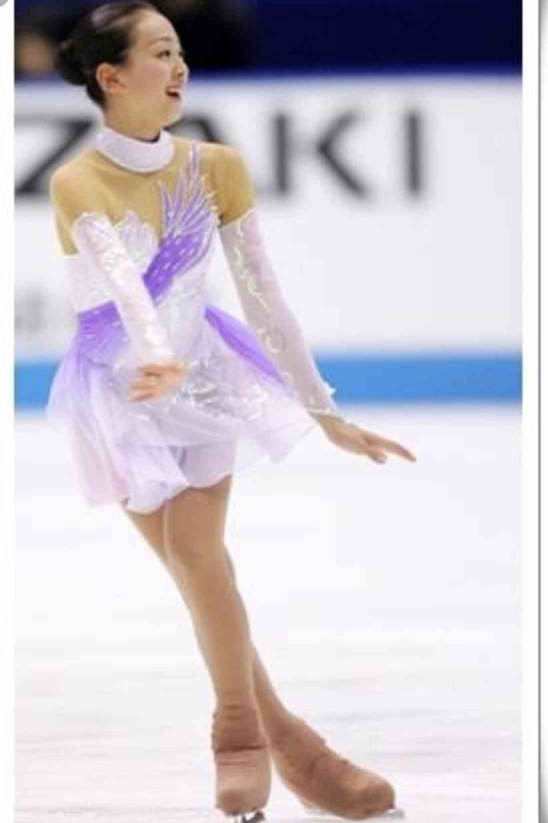 浅田真央さん スケーティング生披露　大みそか特番で一夜限り復活