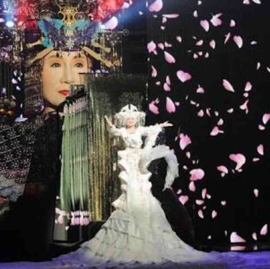 紅白歌合戦に決して出ない様なメンバーで「裏紅白」だっ!