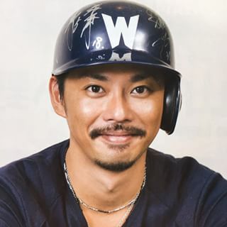 ヒゲが似合う有名人