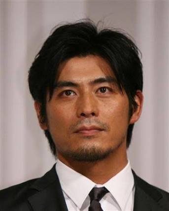 ヒゲが似合う有名人