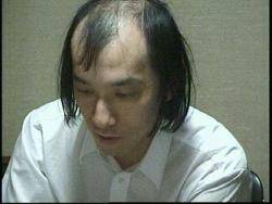ひきこもる50代…80代親「お金なくなれば餓死かも」