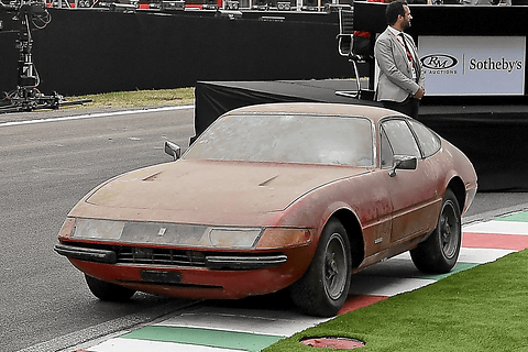 好きな車一台プレゼントするよ！どれが良い？