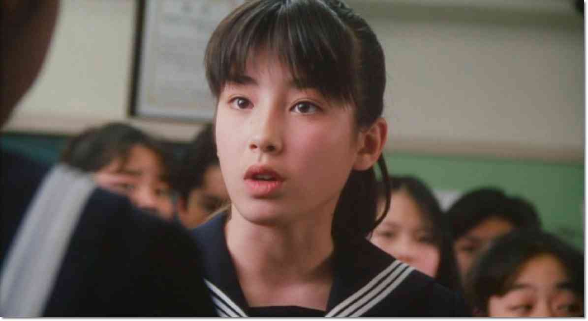 芸能人の美しい不意討ち画像を貼るトピ