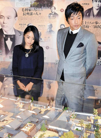 芸能人の美しい不意討ち画像を貼るトピ