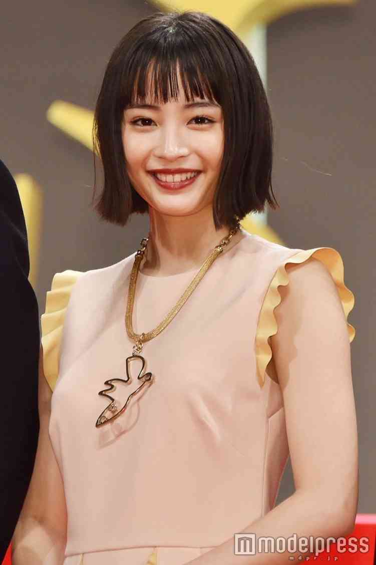 芸能人の美しい不意討ち画像を貼るトピ