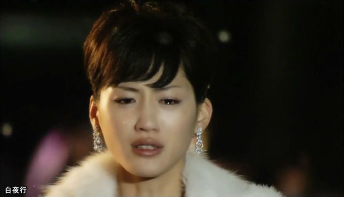芸能人の美しい不意討ち画像を貼るトピ