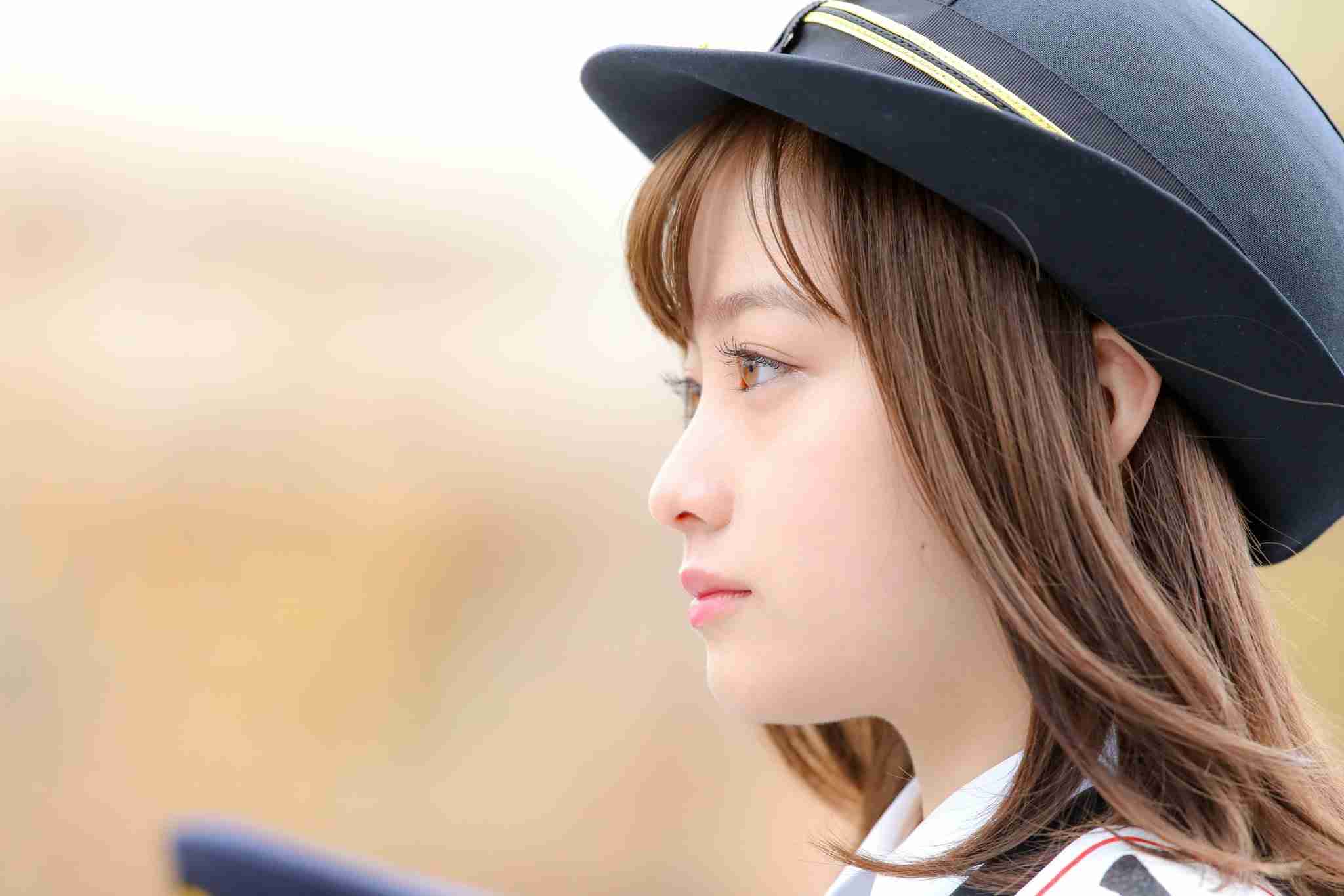 芸能人の美しい不意討ち画像を貼るトピ